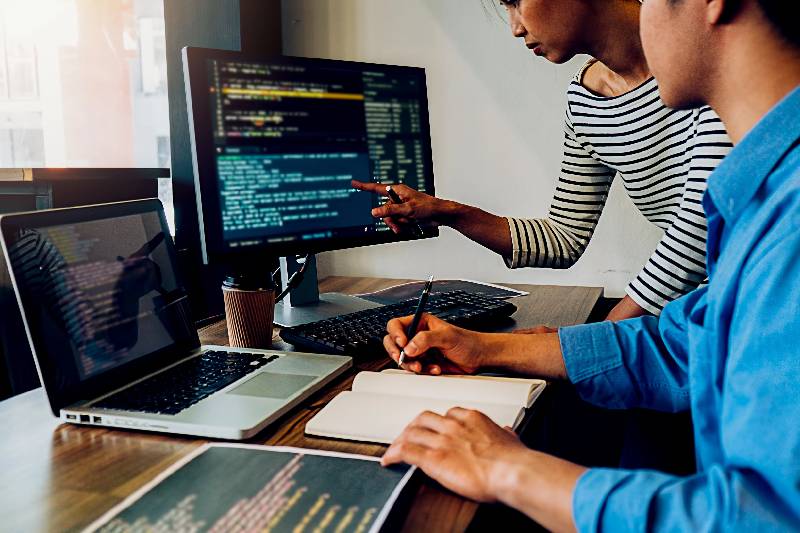 phoenix custom software development