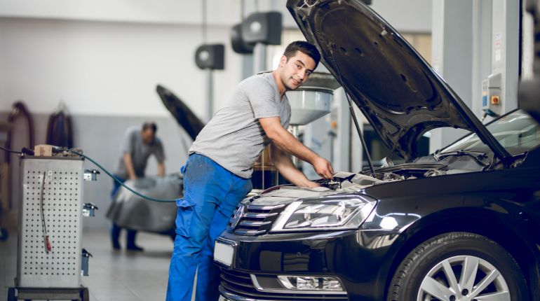 Car Repair Service in Abu Dhabi